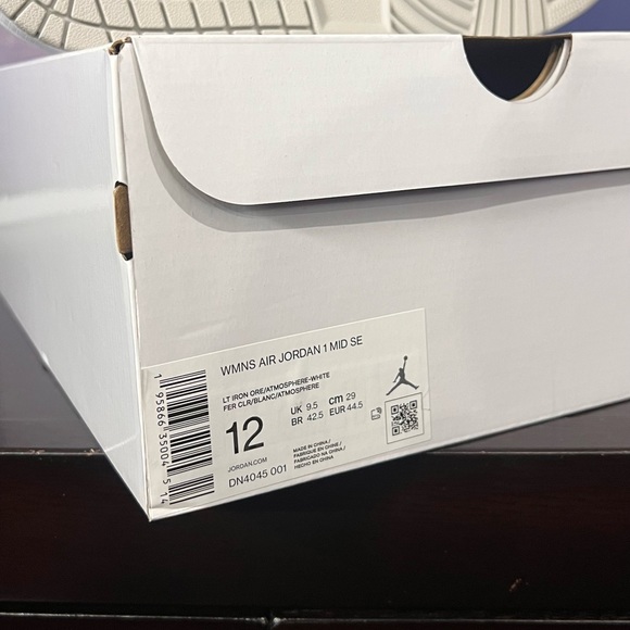 Size 12 WMNS Jordan 1 Mid “Light Iron Ore” - Picture 6 of 7